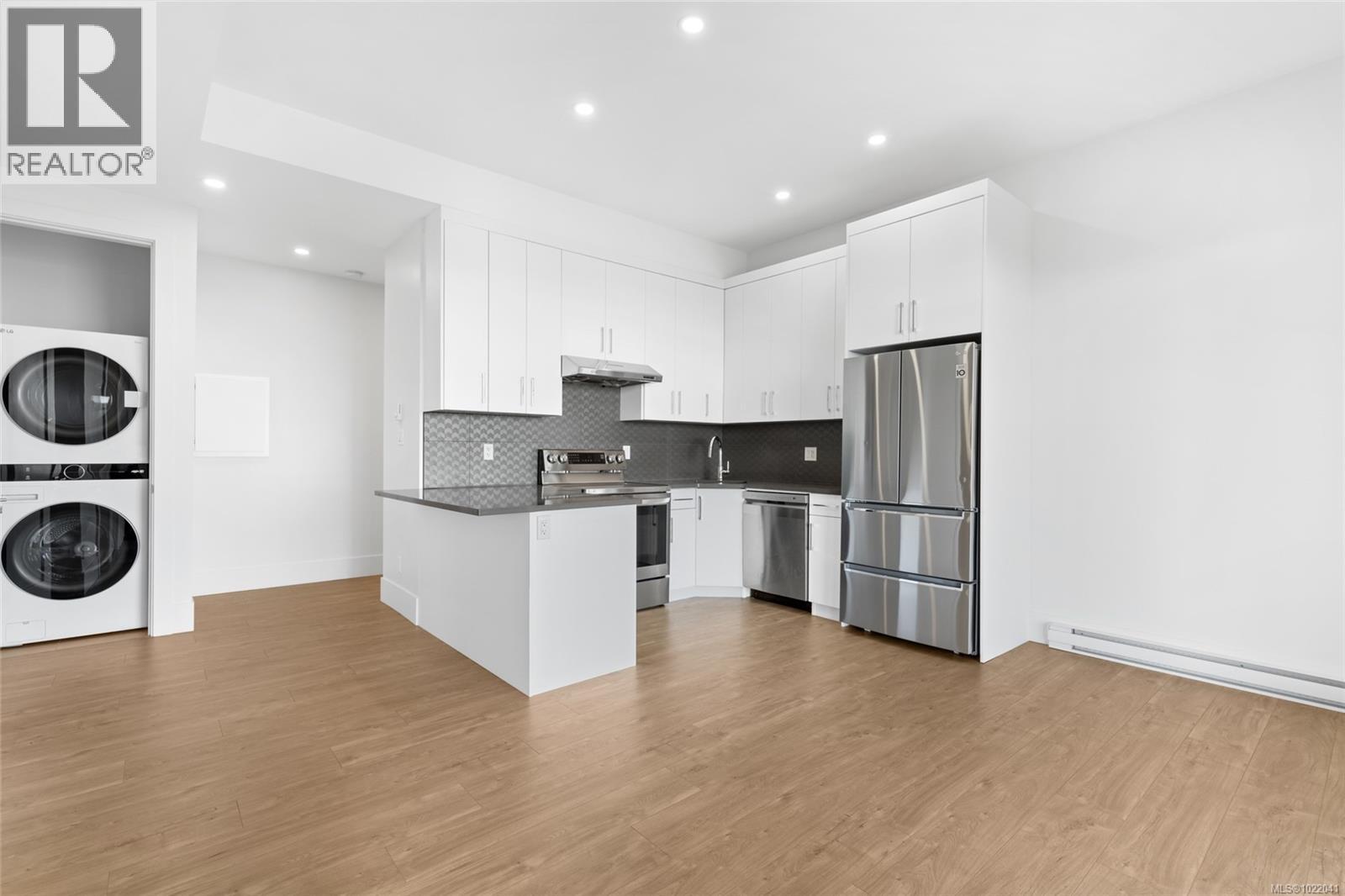  2189 Navigators Rise, Langford