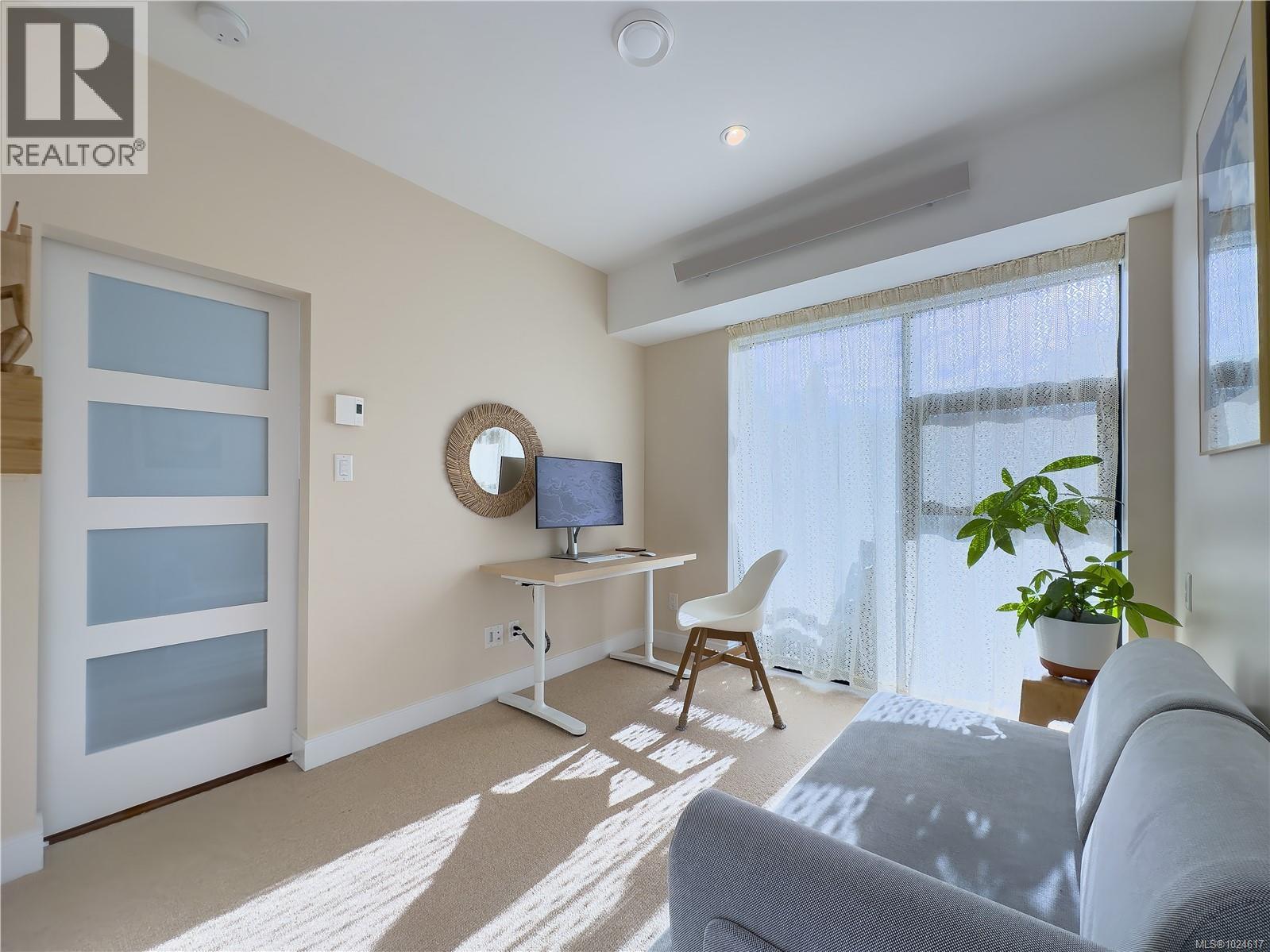 #N312 1105 PANDORA AVE - 7