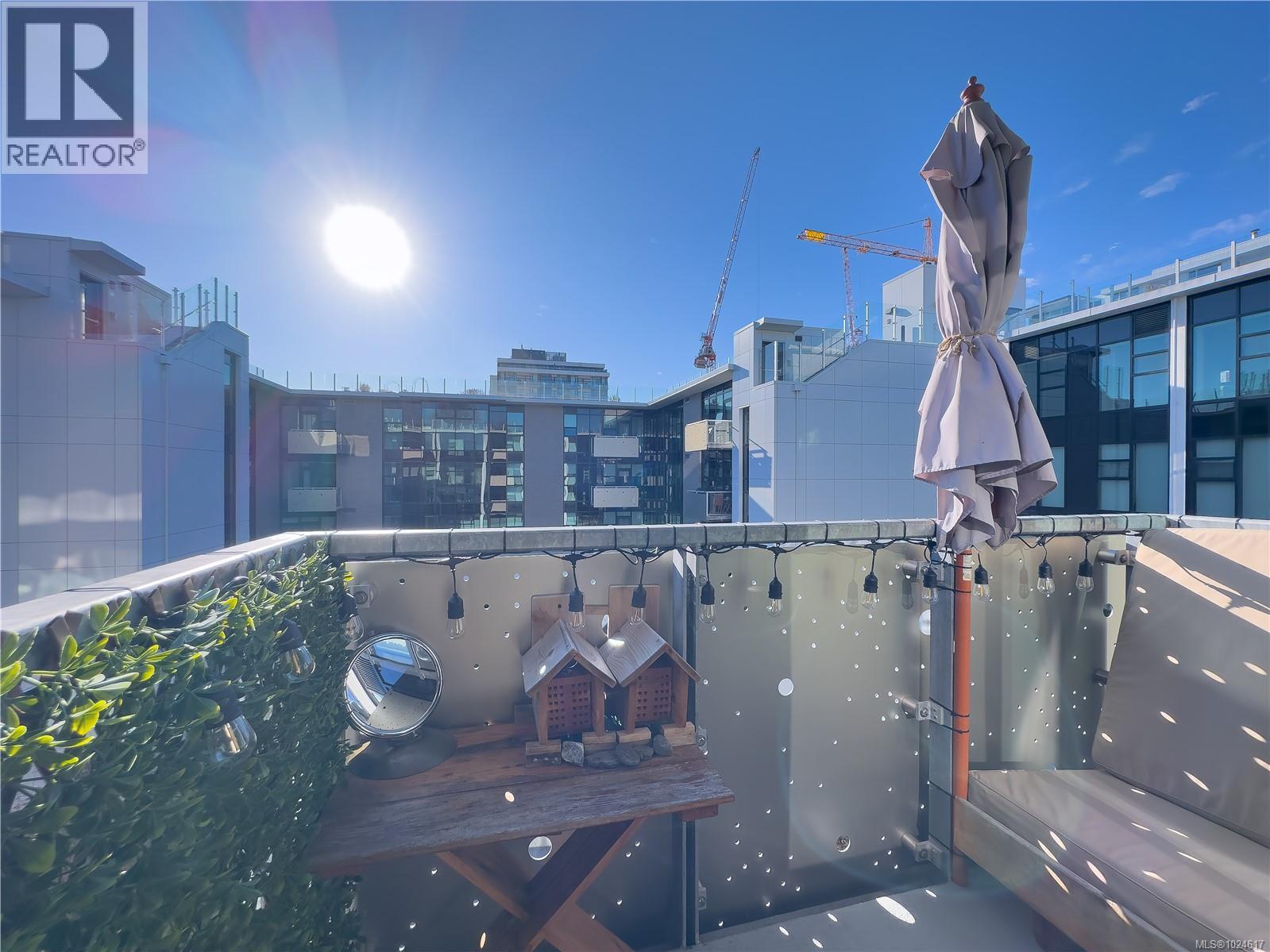 #N312 1105 PANDORA AVE - 25