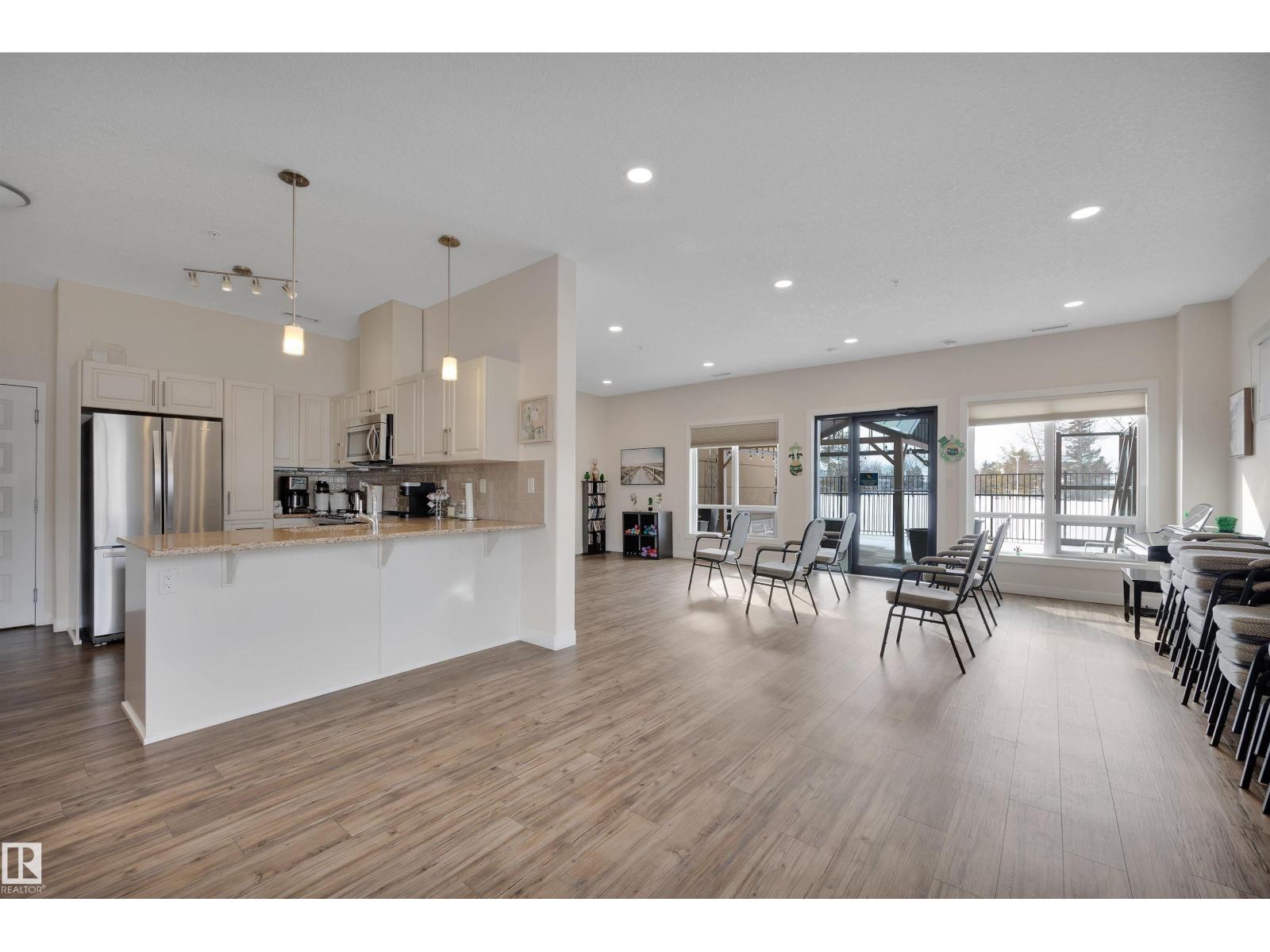 #1101 2755 109 ST NW - 44