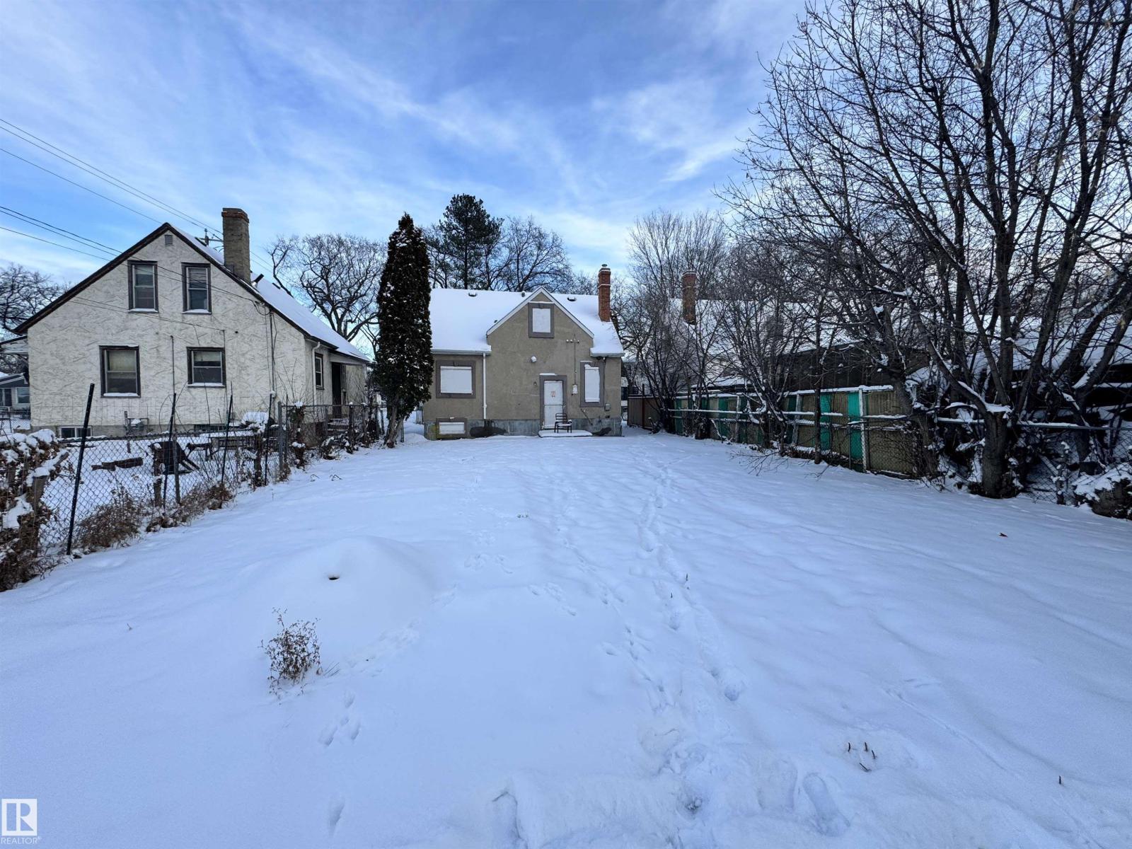 11444 90 ST NW, Edmonton