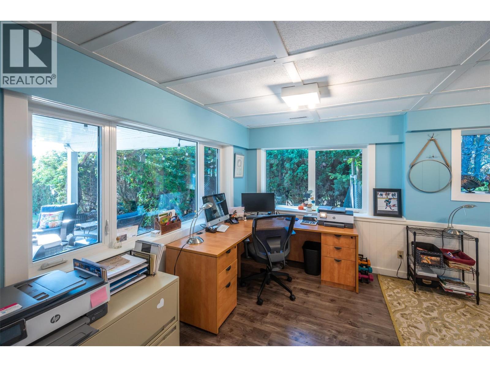 150 SUMAC RIDGE DRIVE - 24