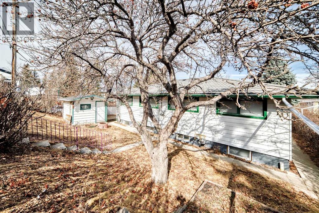 Single Family House Bungalow for Sale in  Rosehill Drive NW Rosemont Calgary 