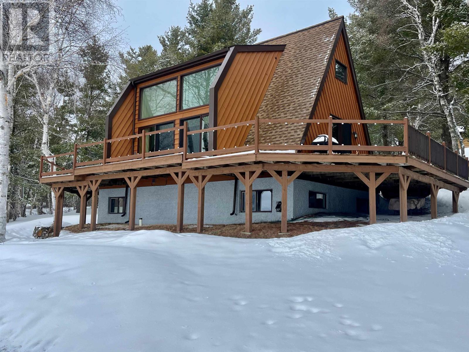 76 Ojibway DR