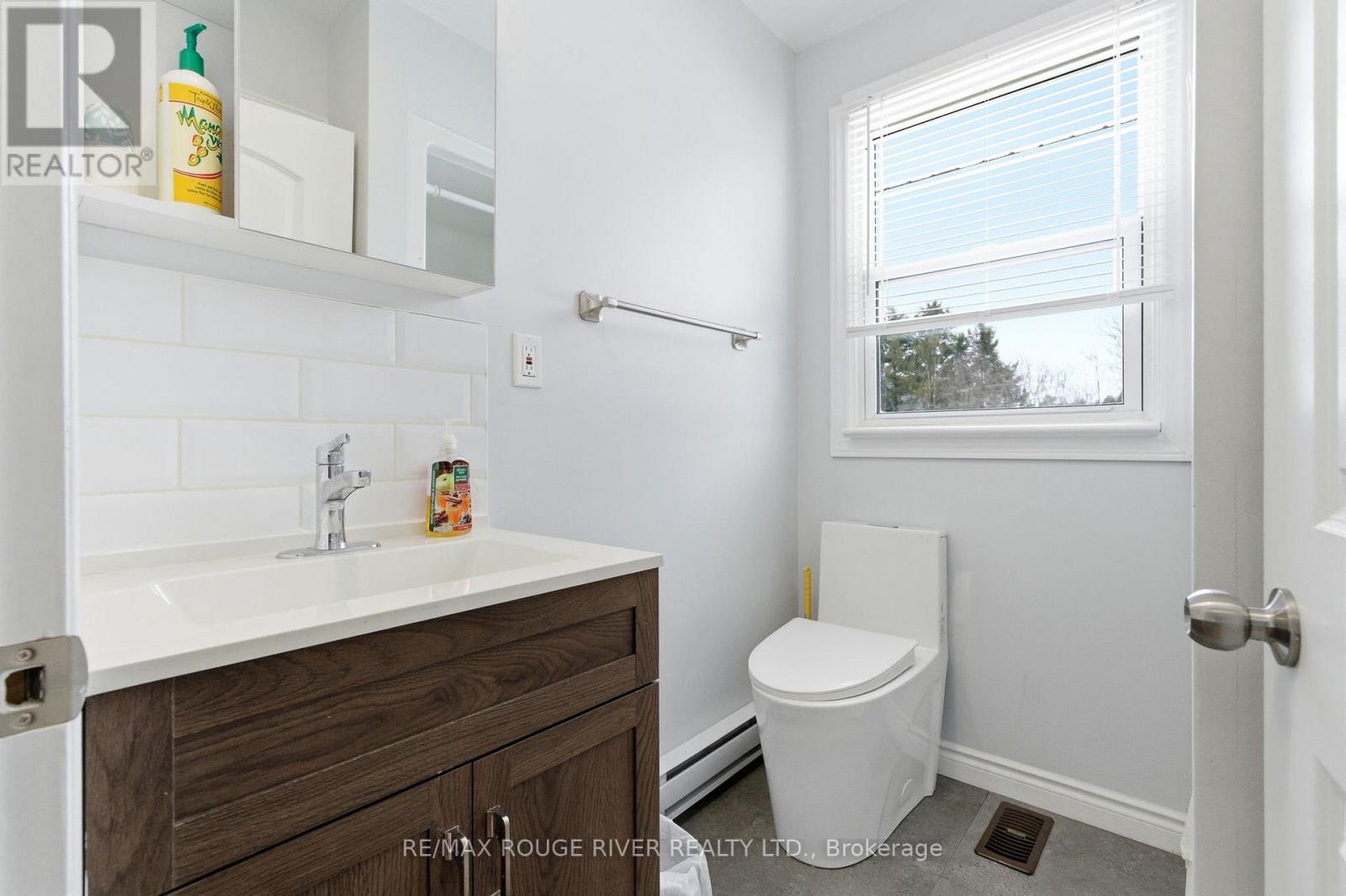 9 CEDAR STREET - 27