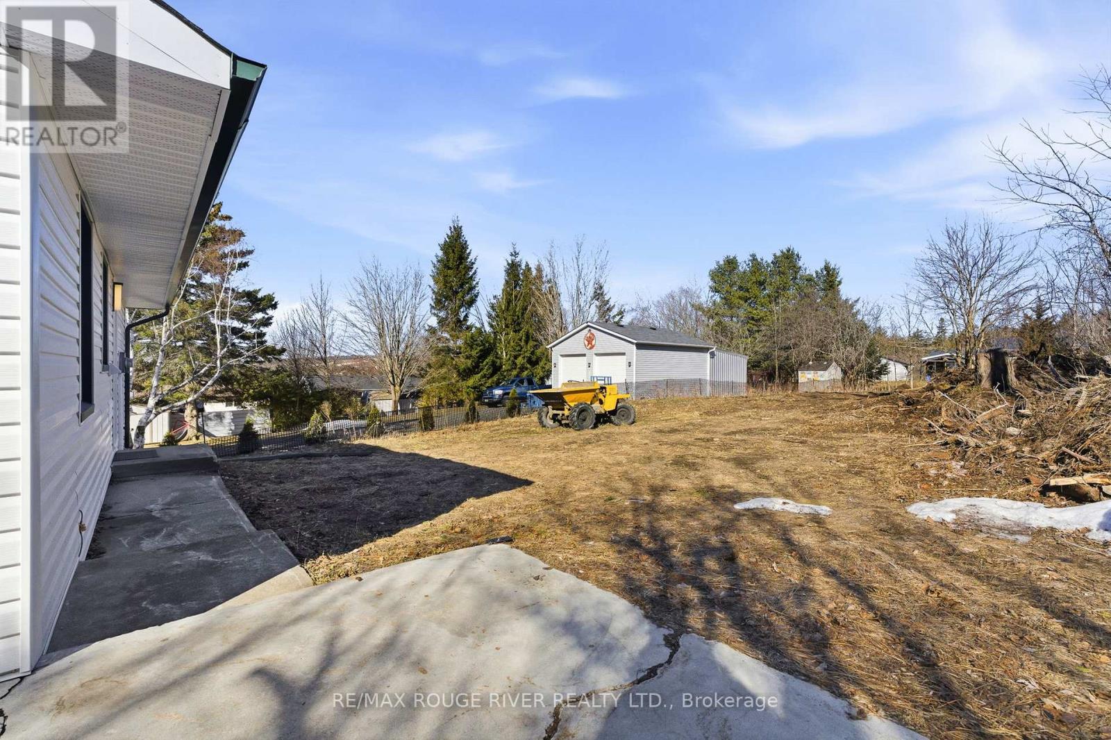 9 CEDAR STREET - 35