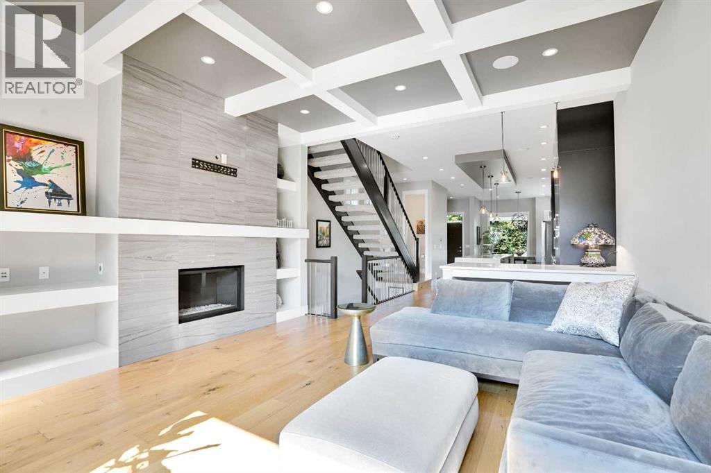 Single Family House for Sale in   Avenue NE Crescent Heights Calgary 