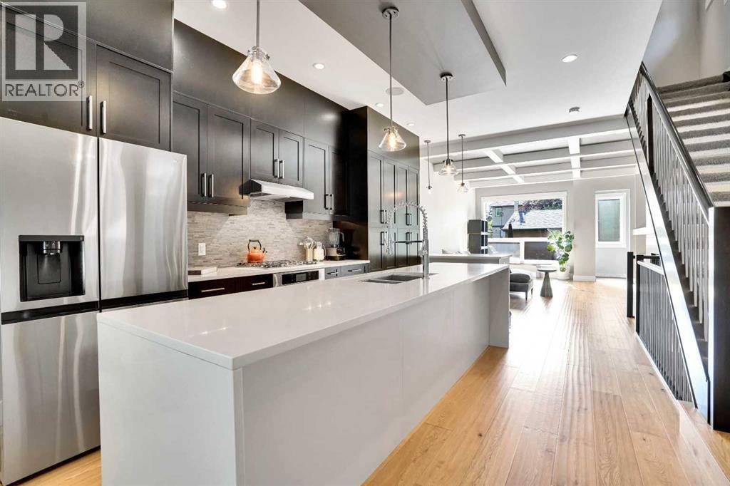 Single Family House for Sale in   Avenue NE Crescent Heights Calgary 