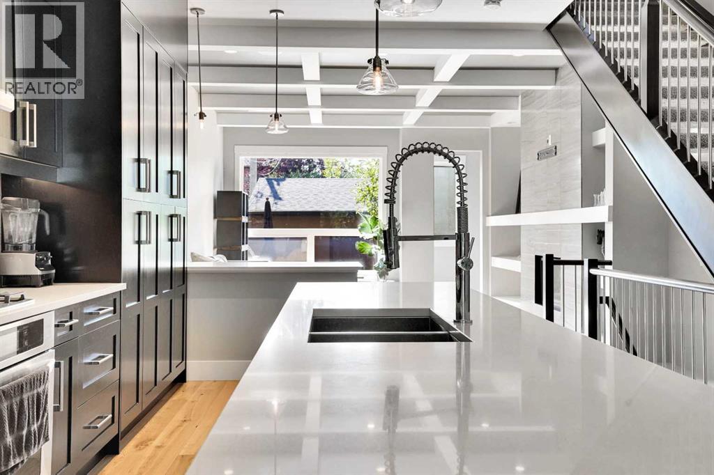 Single Family House for Sale in   Avenue NE Crescent Heights Calgary 