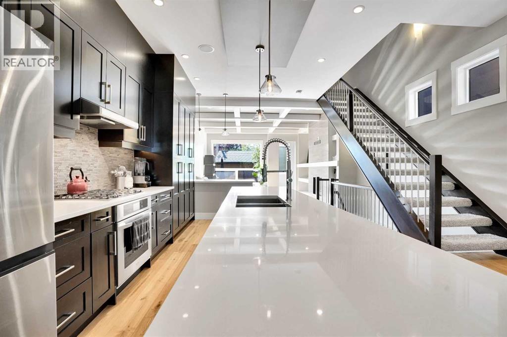 Single Family House for Sale in   Avenue NE Crescent Heights Calgary 