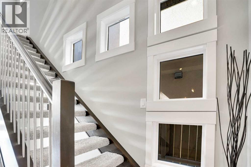 Single Family House for Sale in   Avenue NE Crescent Heights Calgary 