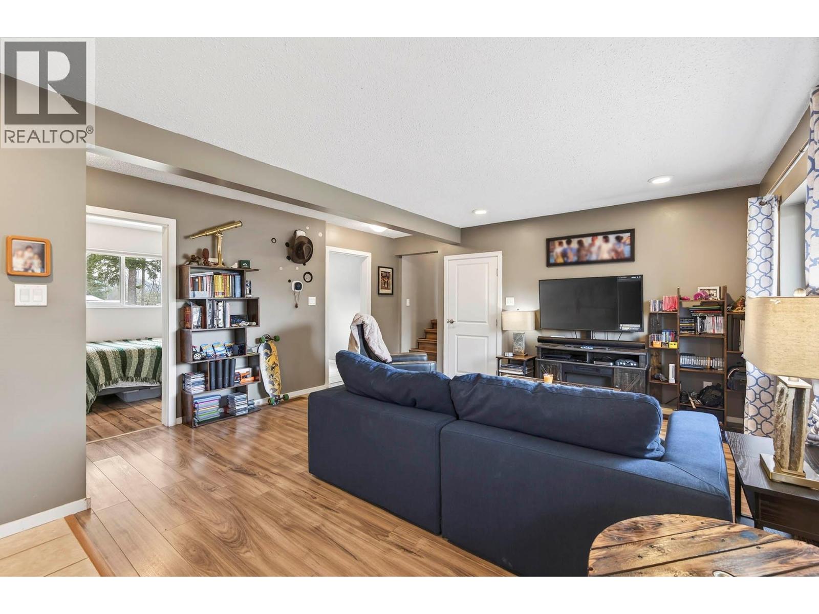 170 JENKINS Road, Clearwater