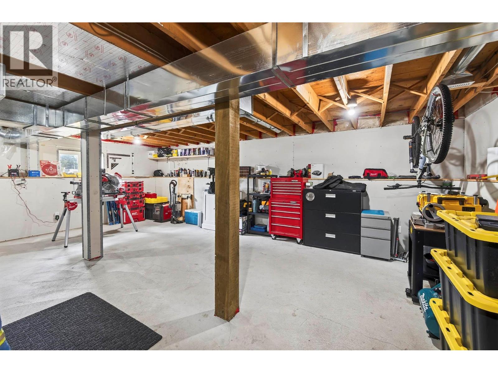 170 JENKINS Road, Clearwater