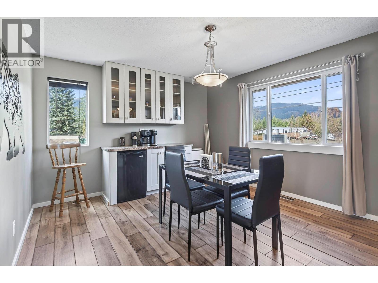 170 JENKINS Road, Clearwater