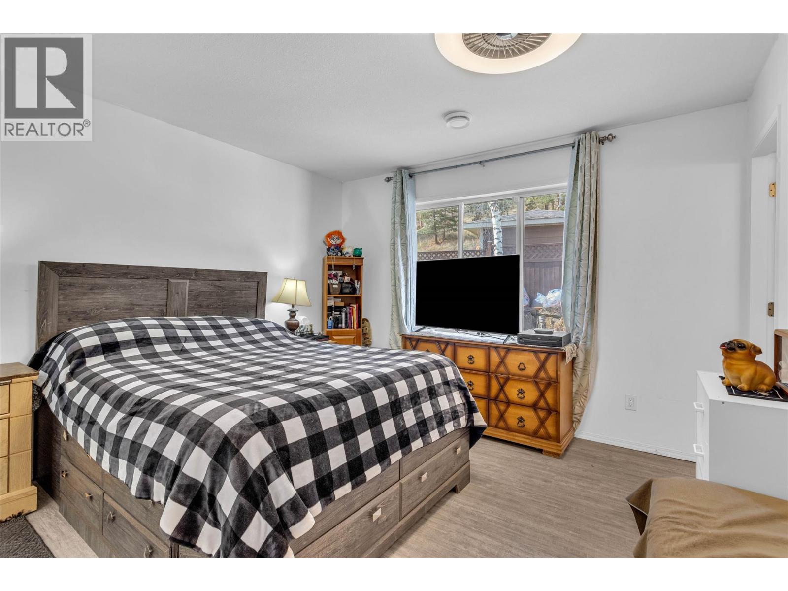 6034 Garraway Place, Peachland