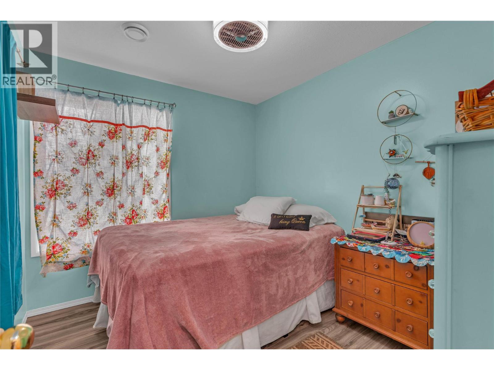 6034 Garraway Place, Peachland