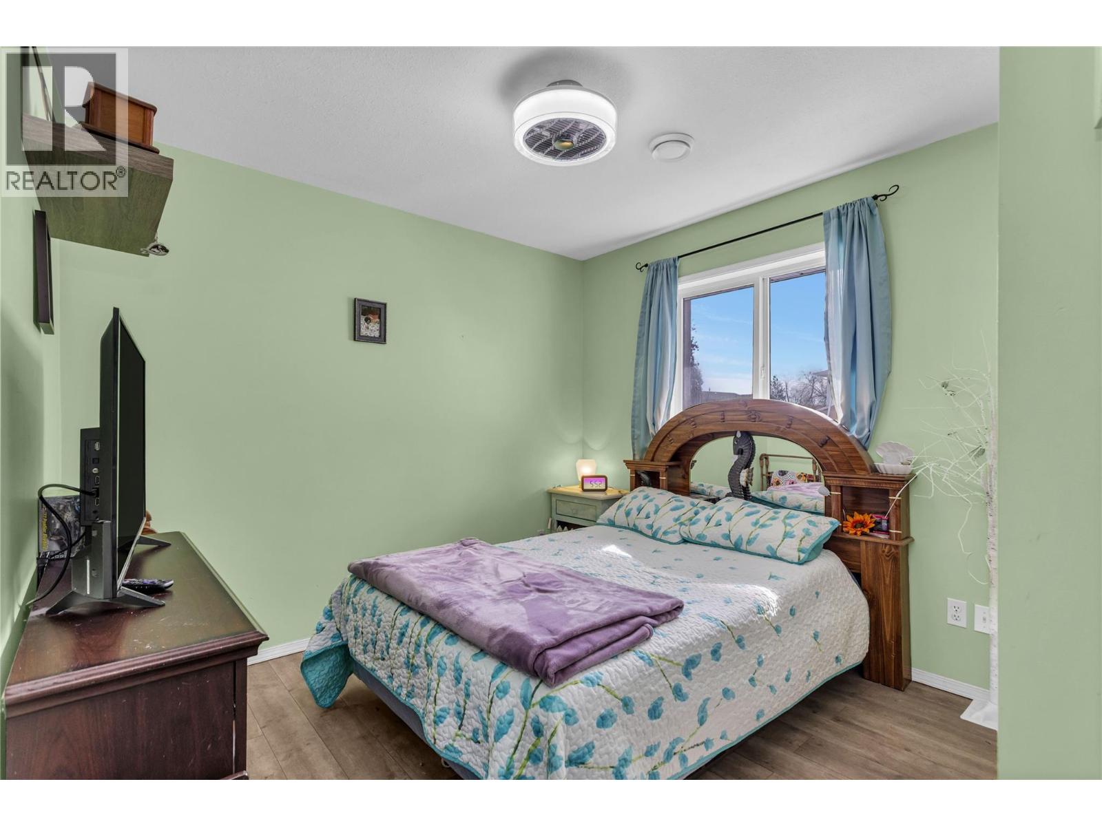 6034 Garraway Place, Peachland