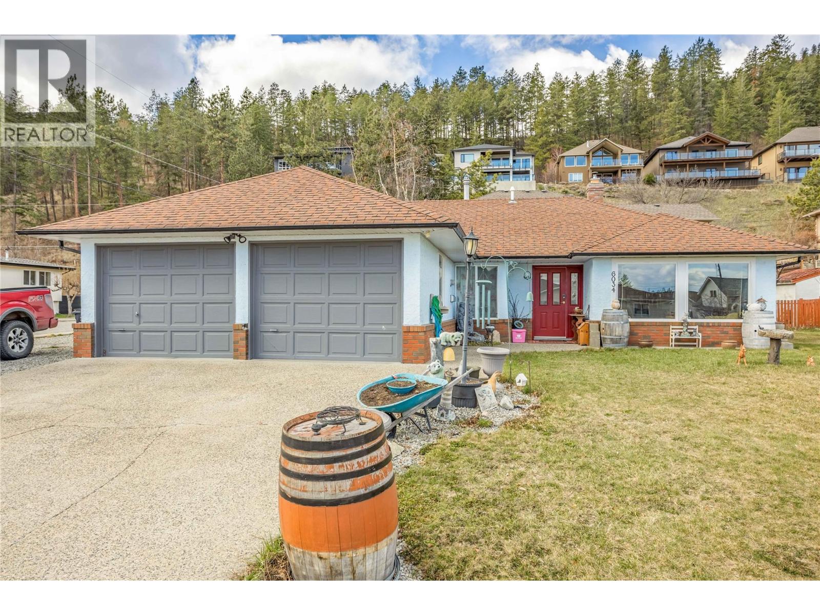 6034 Garraway Place, Peachland