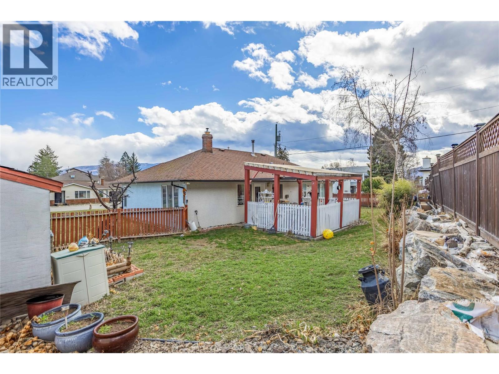 6034 Garraway Place, Peachland