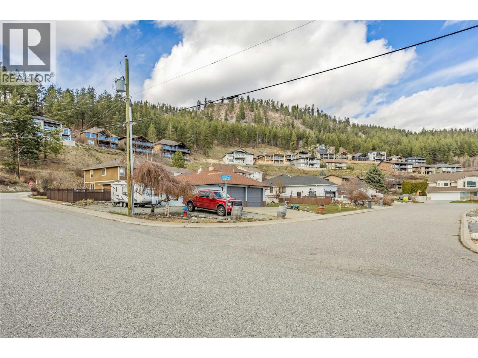 6034 Garraway Place, Peachland