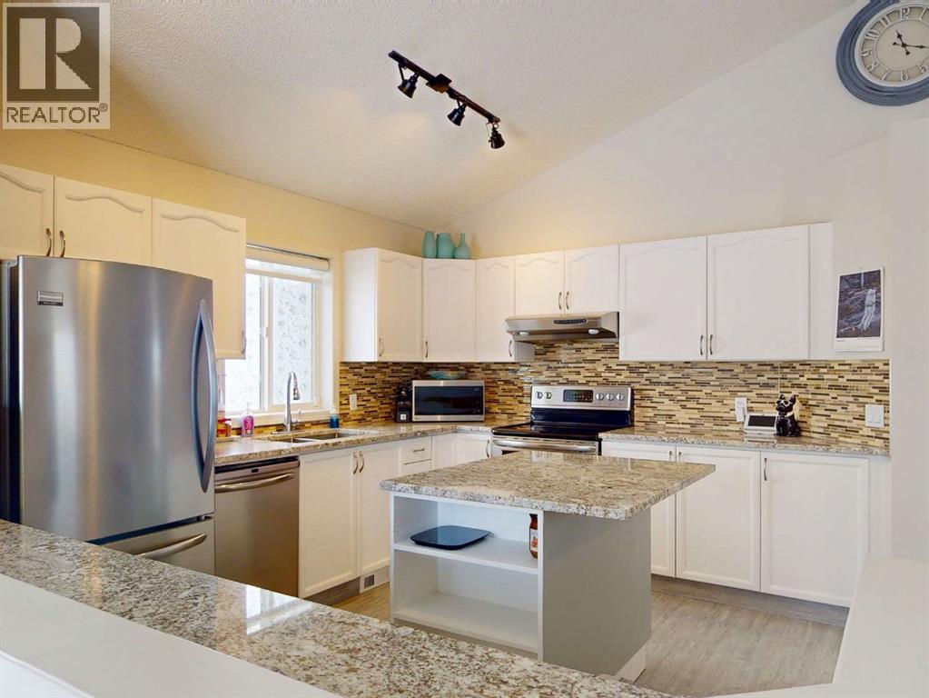 Single Family House Bi-level for Sale in  Hidden Green NW Hidden Valley Calgary 