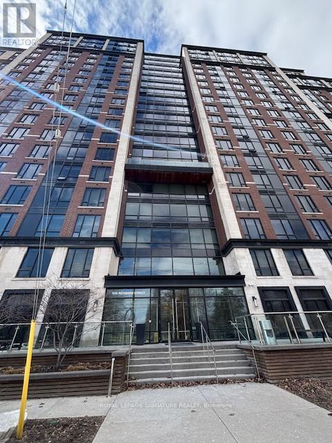 1016 - 1235 RICHMOND STREET