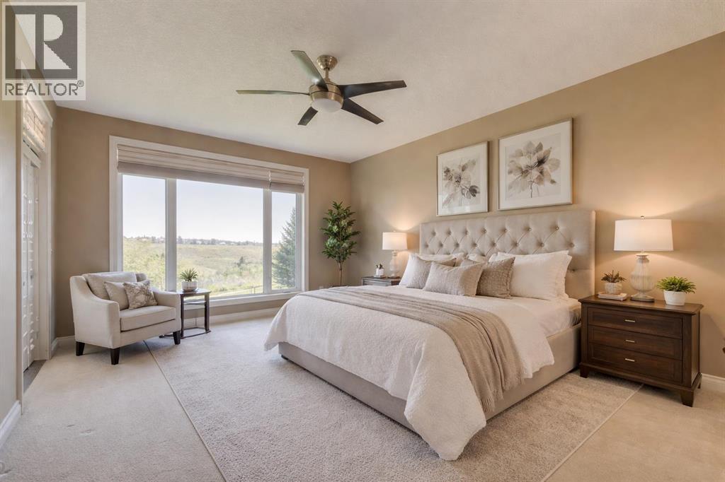 Single Family House for Sale in  Tuscany Ravine Heights NW Tuscany Calgary 