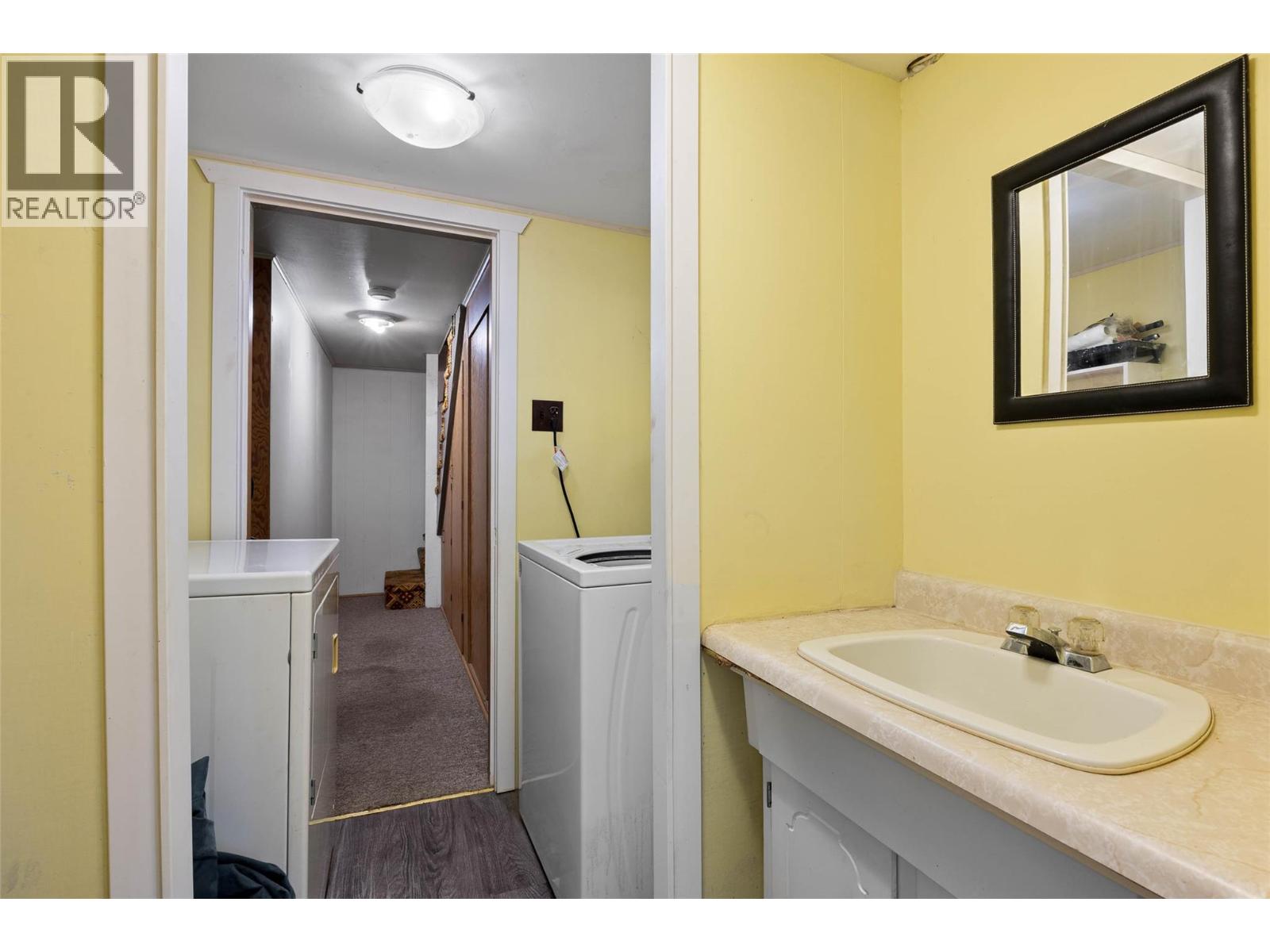 1086 Columbia Street, Kamloops