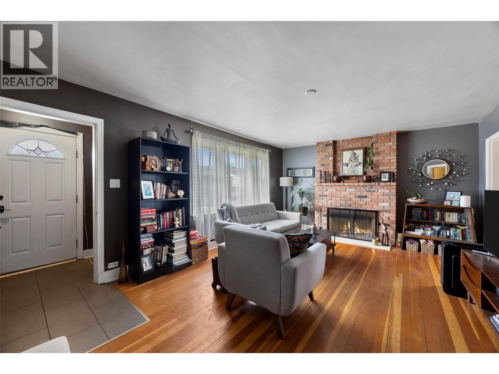 1086 Columbia Street, Kamloops