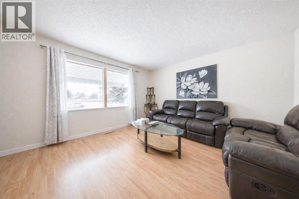 65 Northey Avenue, Red Deer