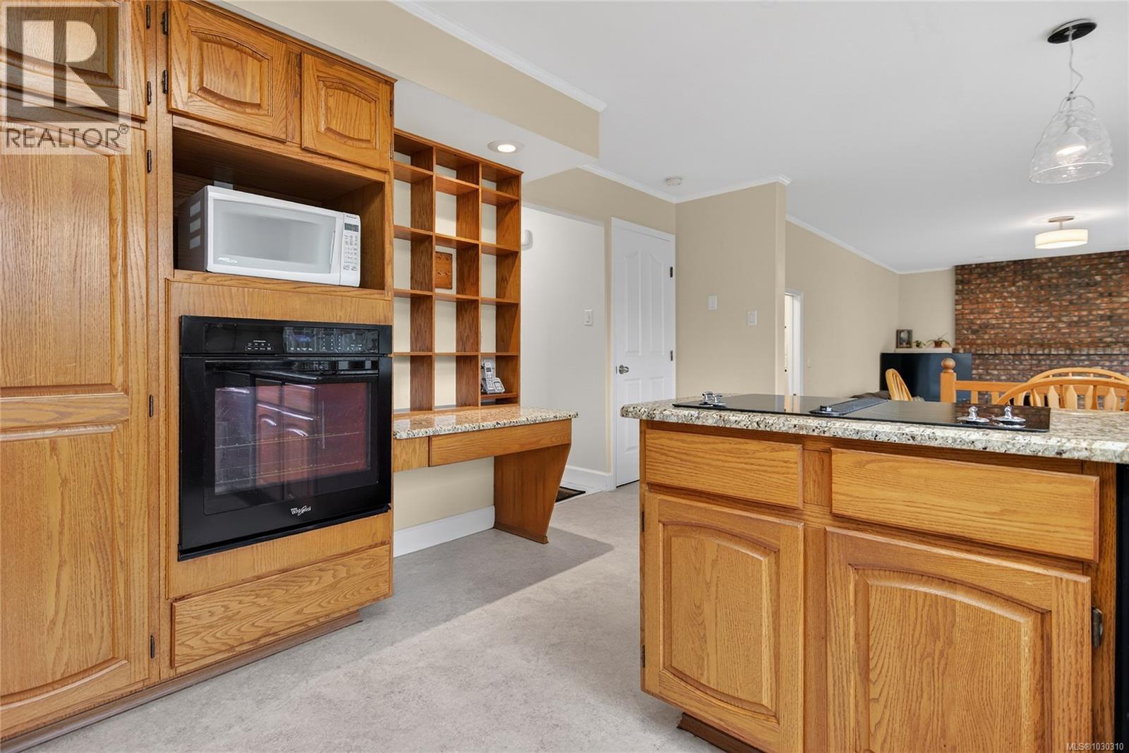 1368 MALAHAT DR - 12