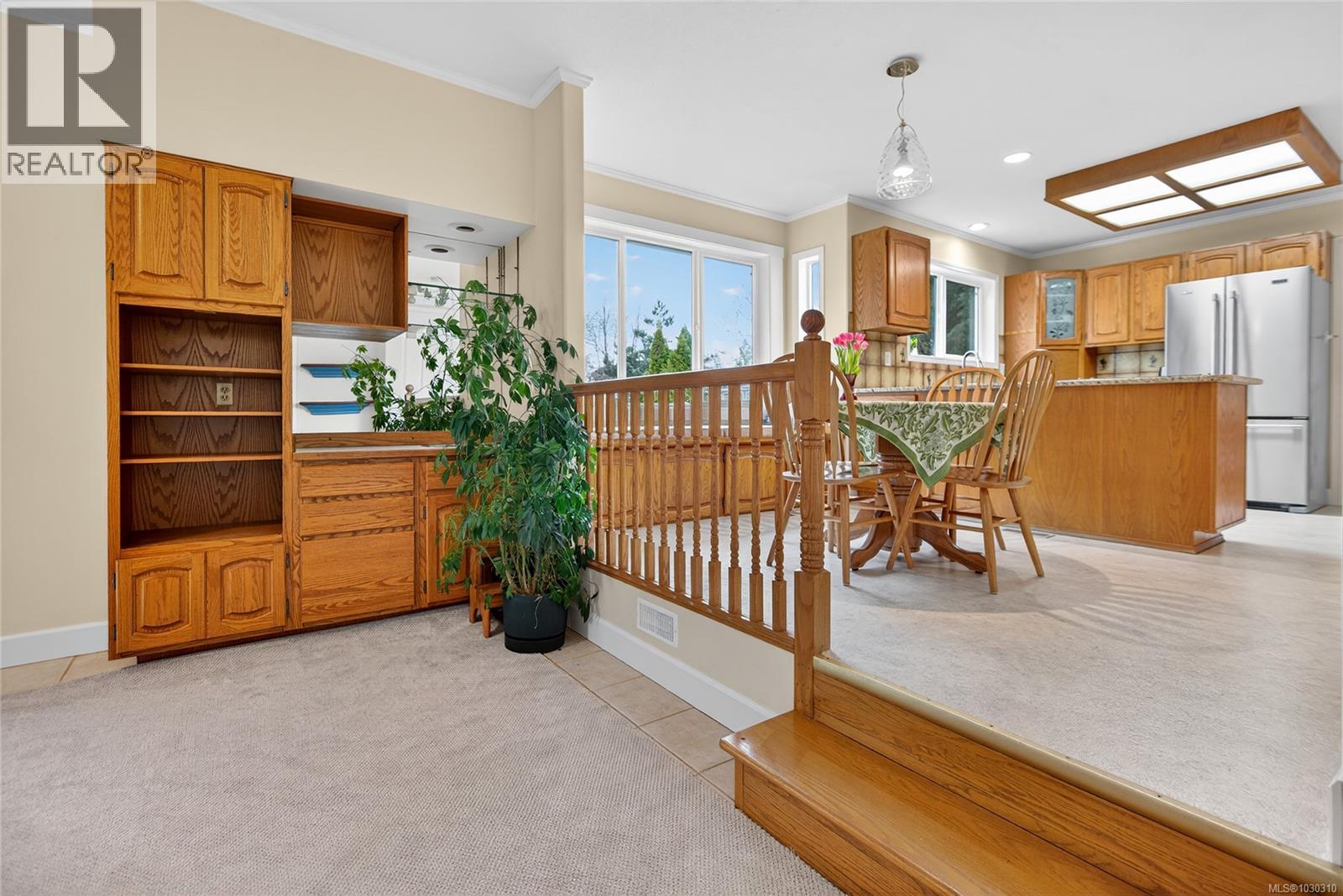 1368 MALAHAT DR - 15