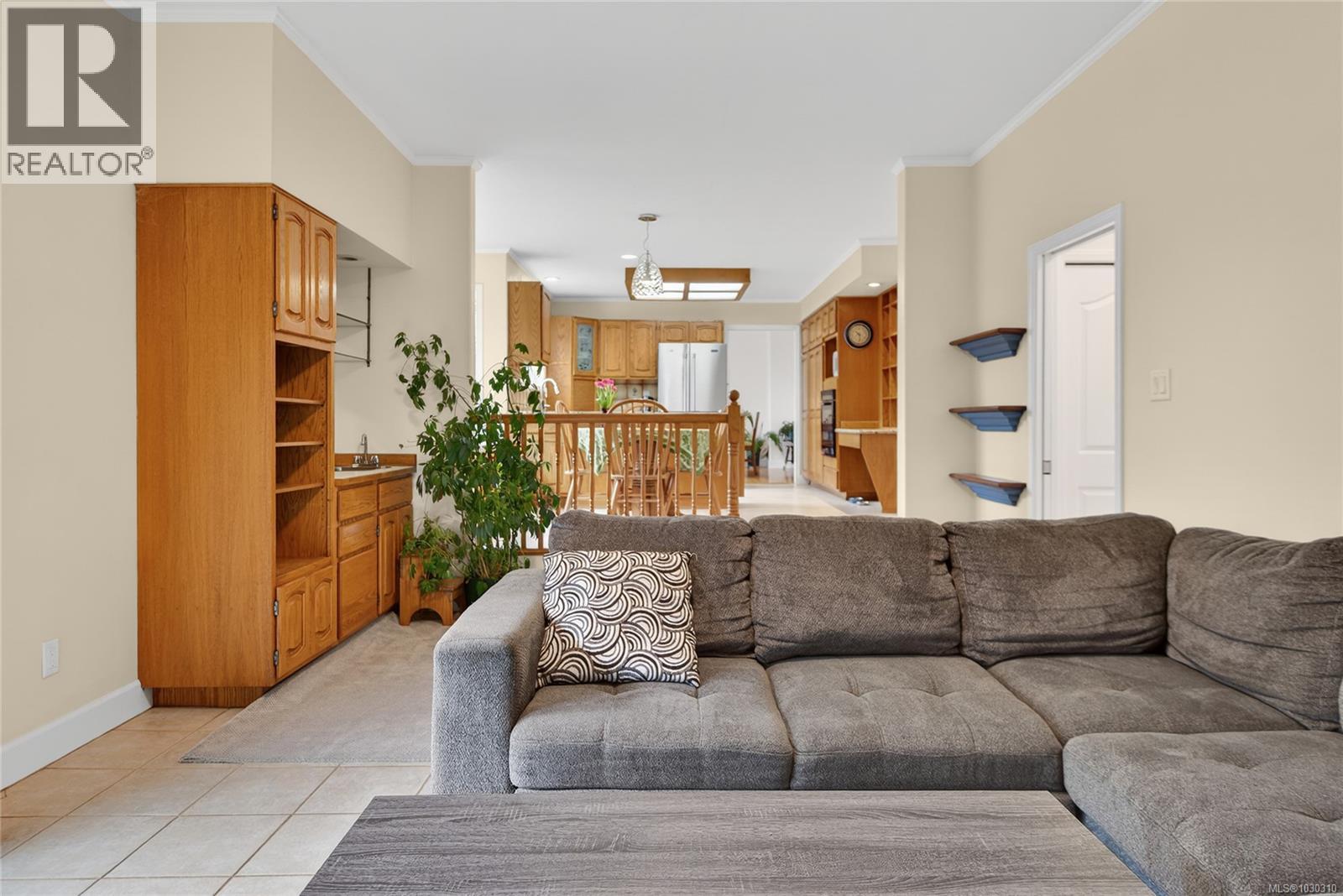 1368 MALAHAT DR - 19