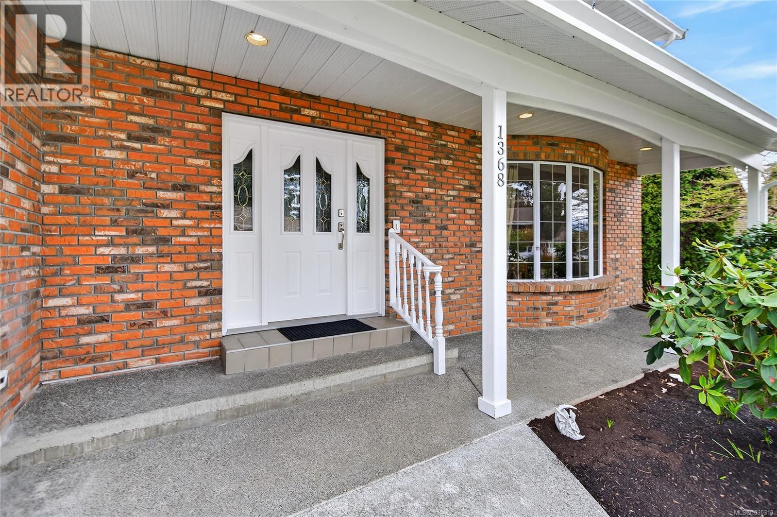 1368 MALAHAT DR - Image 3