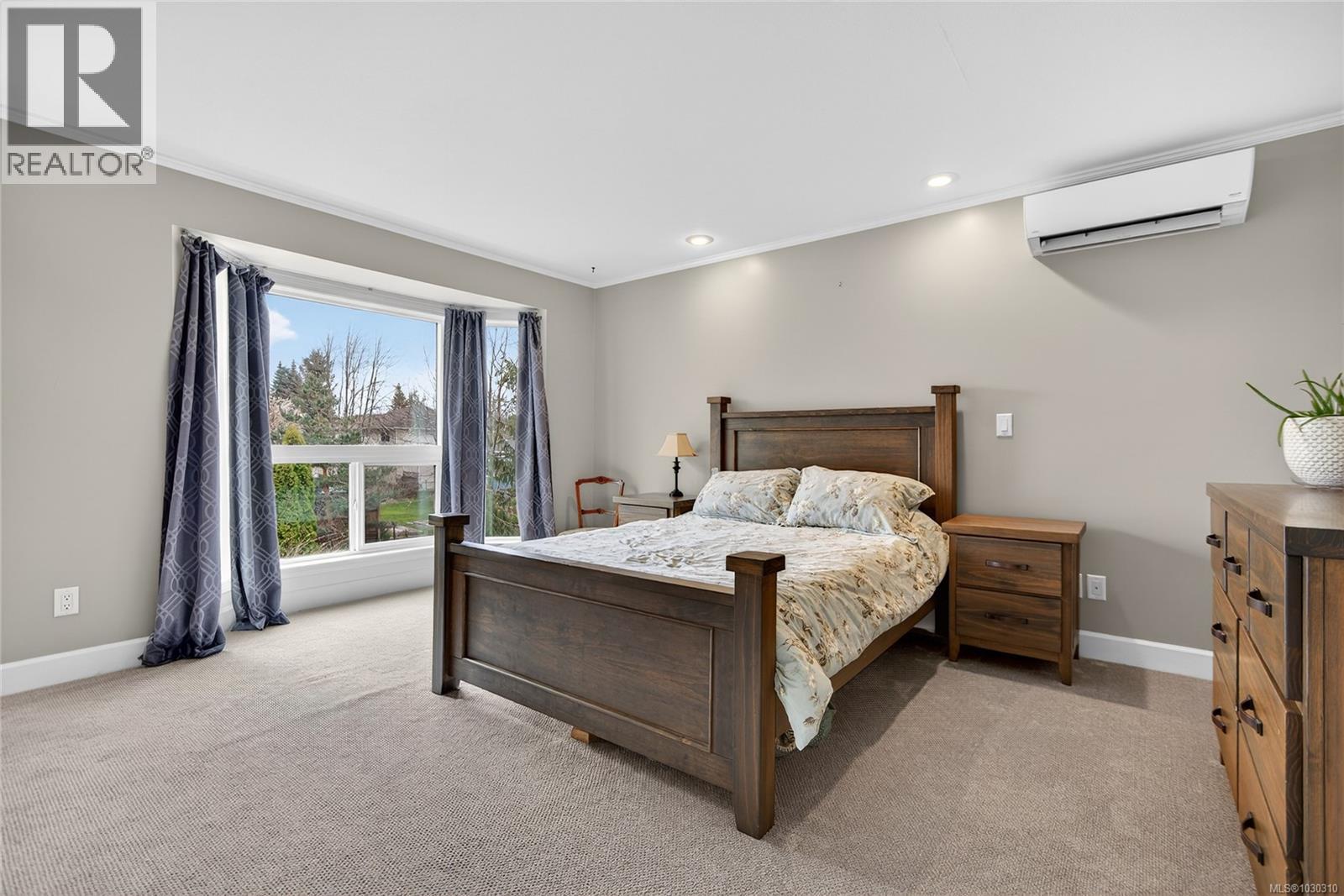 1368 MALAHAT DR - 30