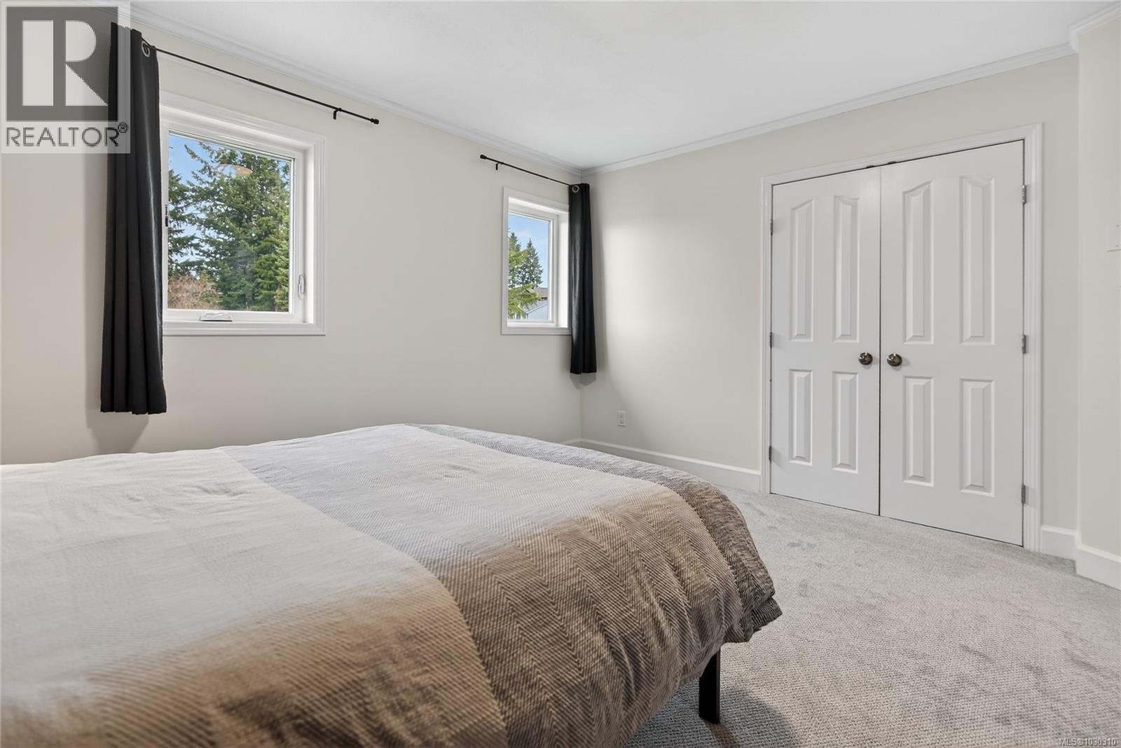 1368 MALAHAT DR - 36