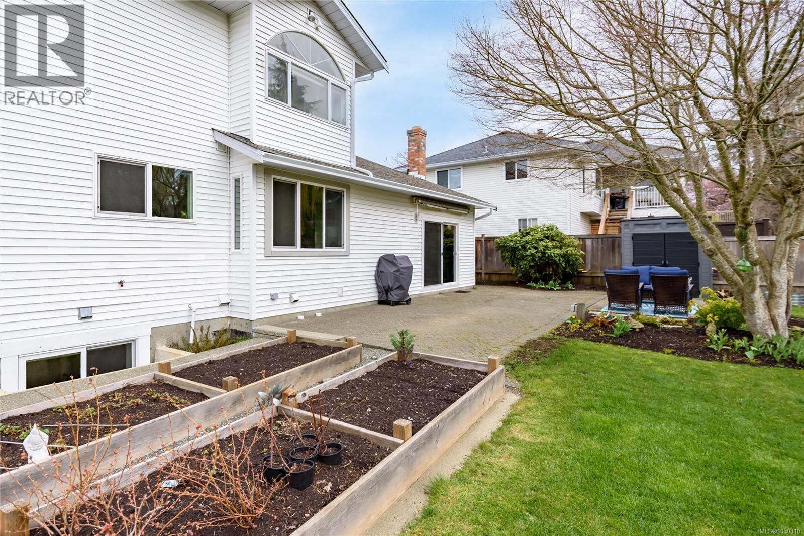 1368 MALAHAT DR - 62