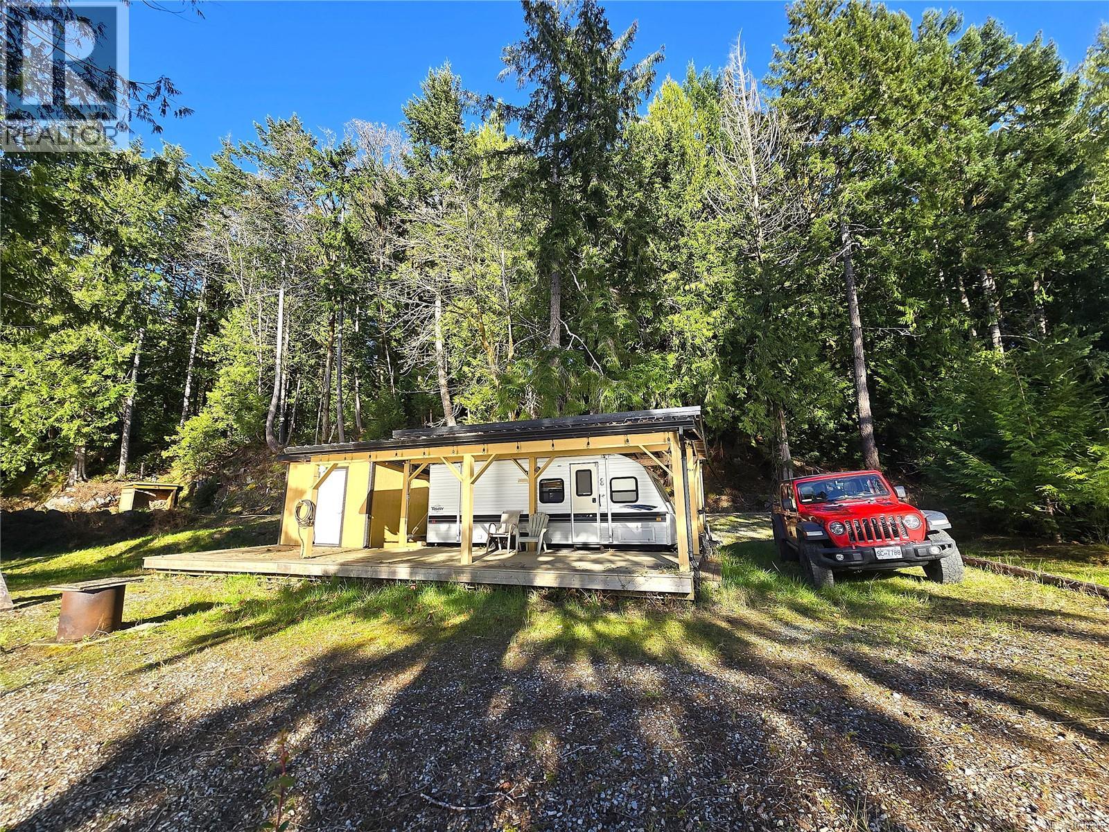 5 Headquarters Bay, Port Alberni