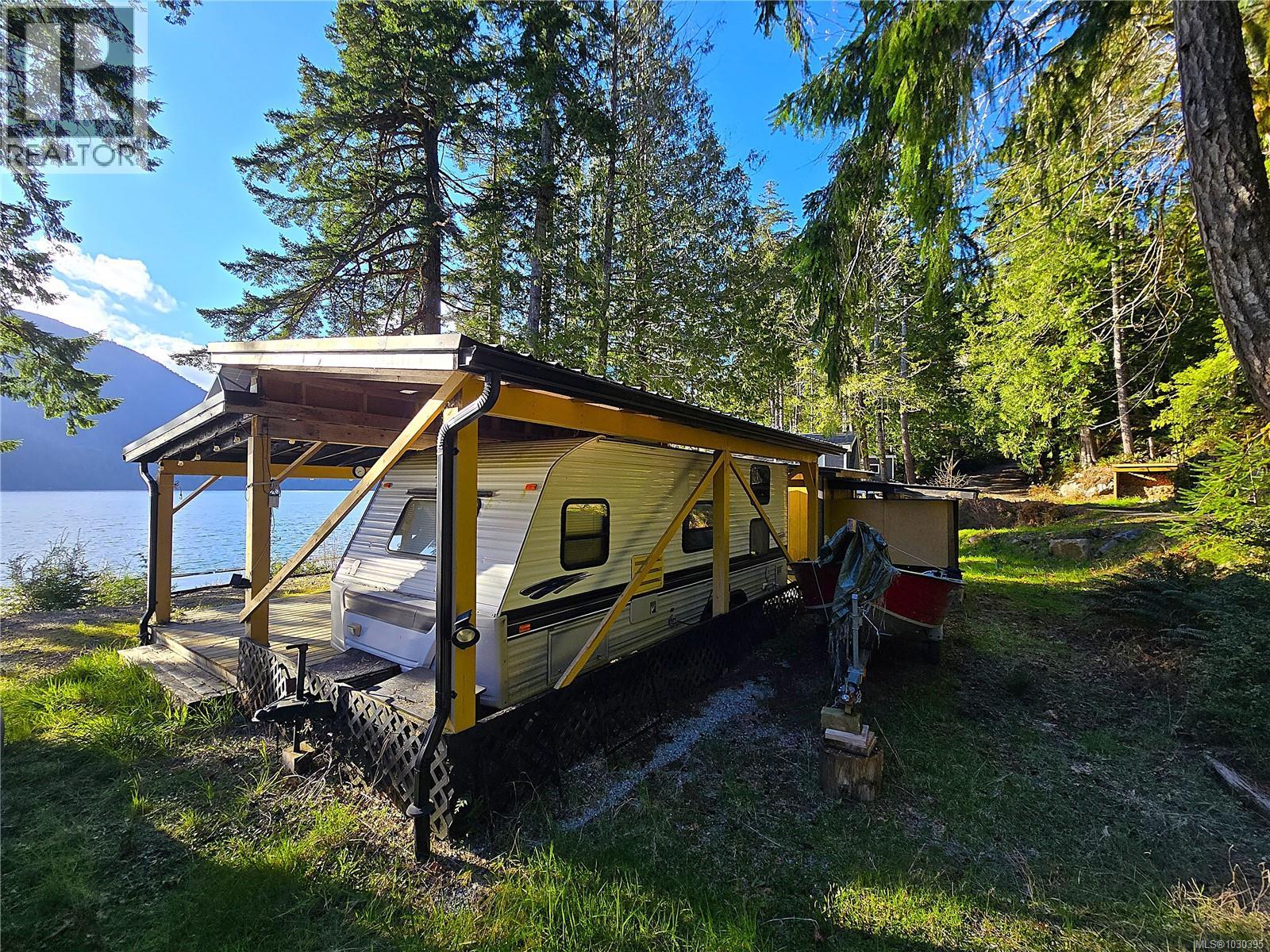 5 Headquarters Bay, Port Alberni