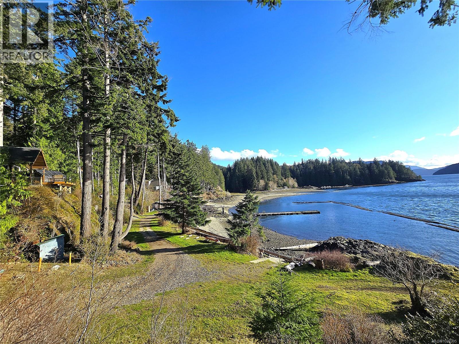 5 Headquarters Bay, Port Alberni