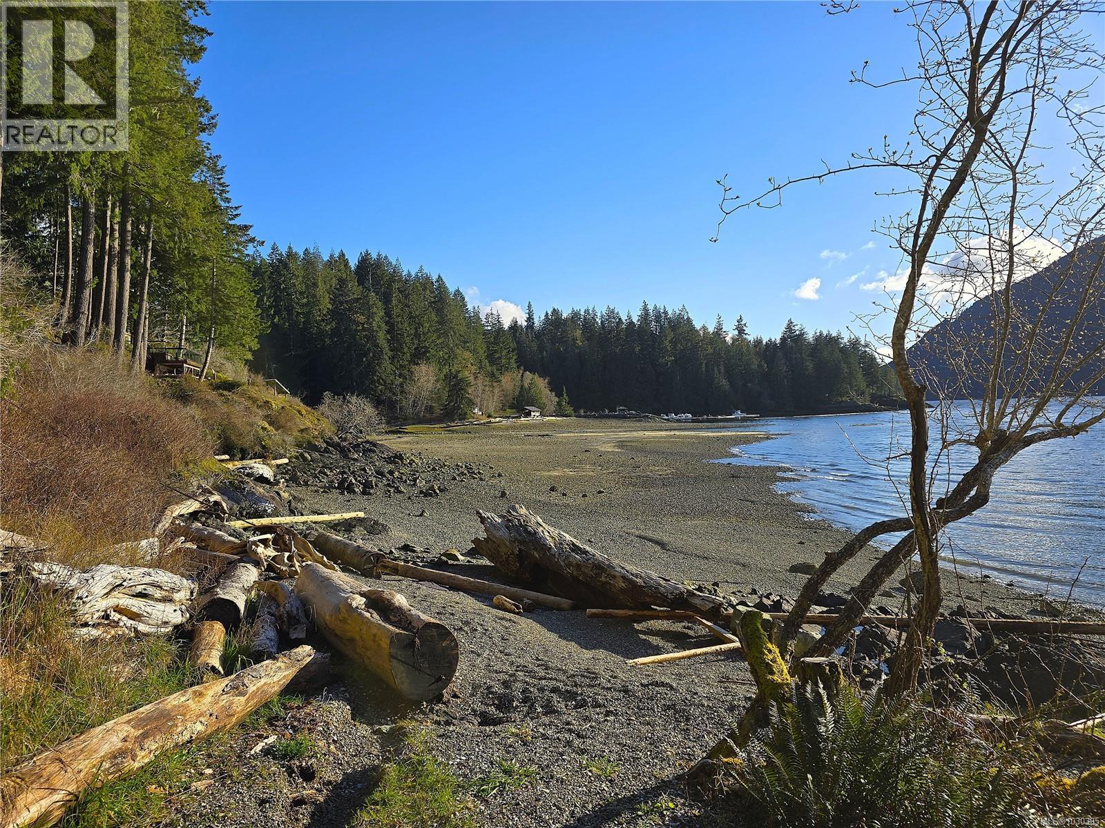 5 Headquarters Bay, Port Alberni