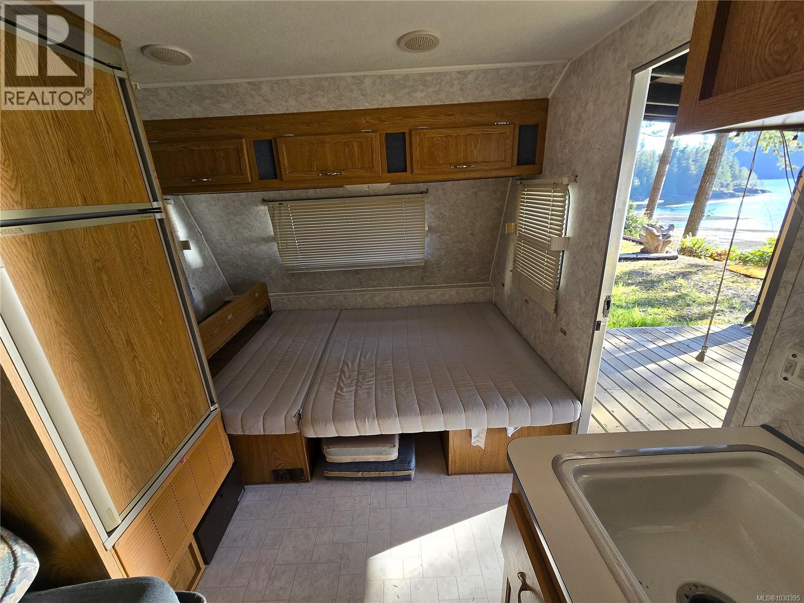 5 Headquarters Bay, Port Alberni