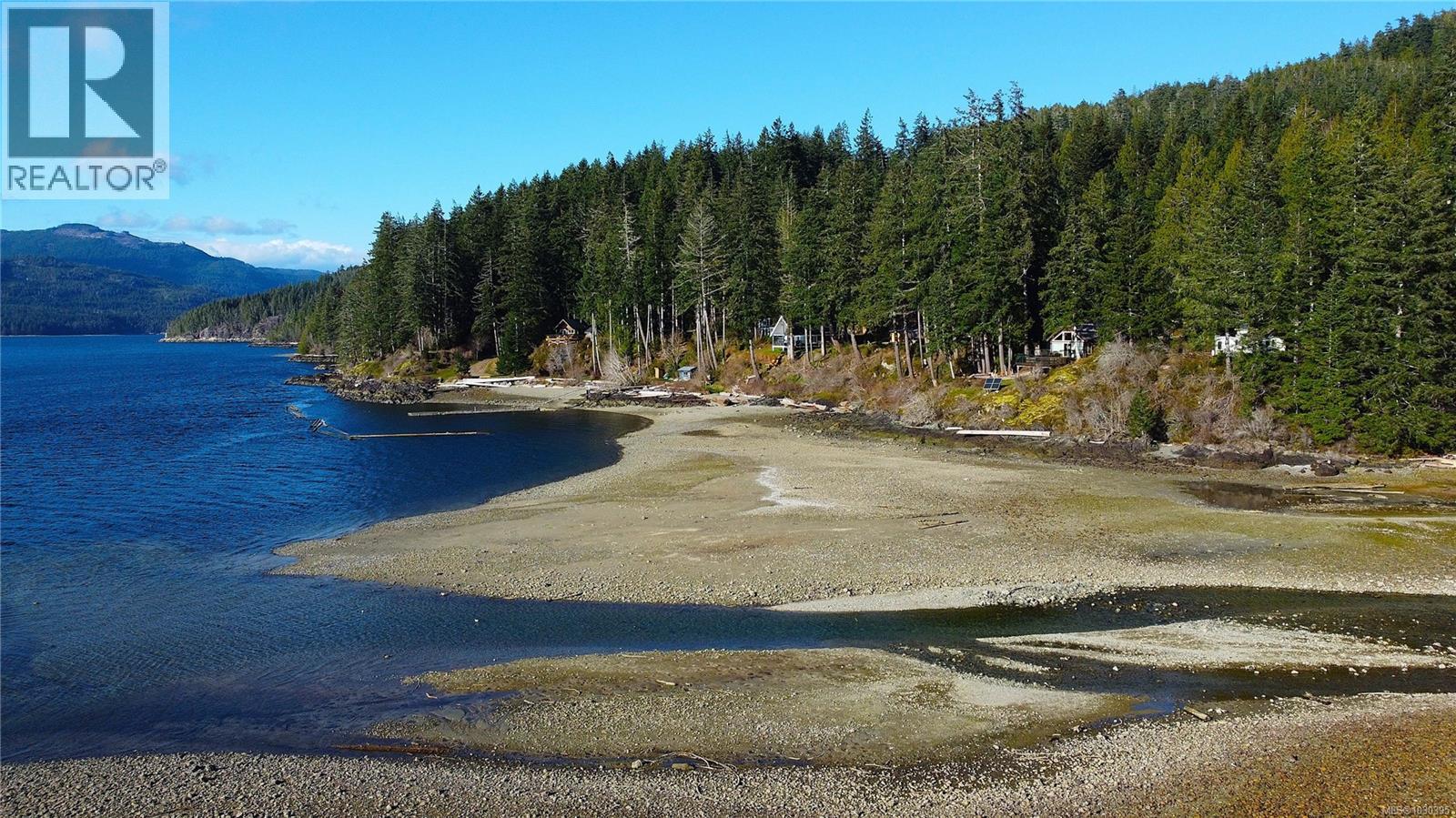 5 Headquarters Bay, Port Alberni