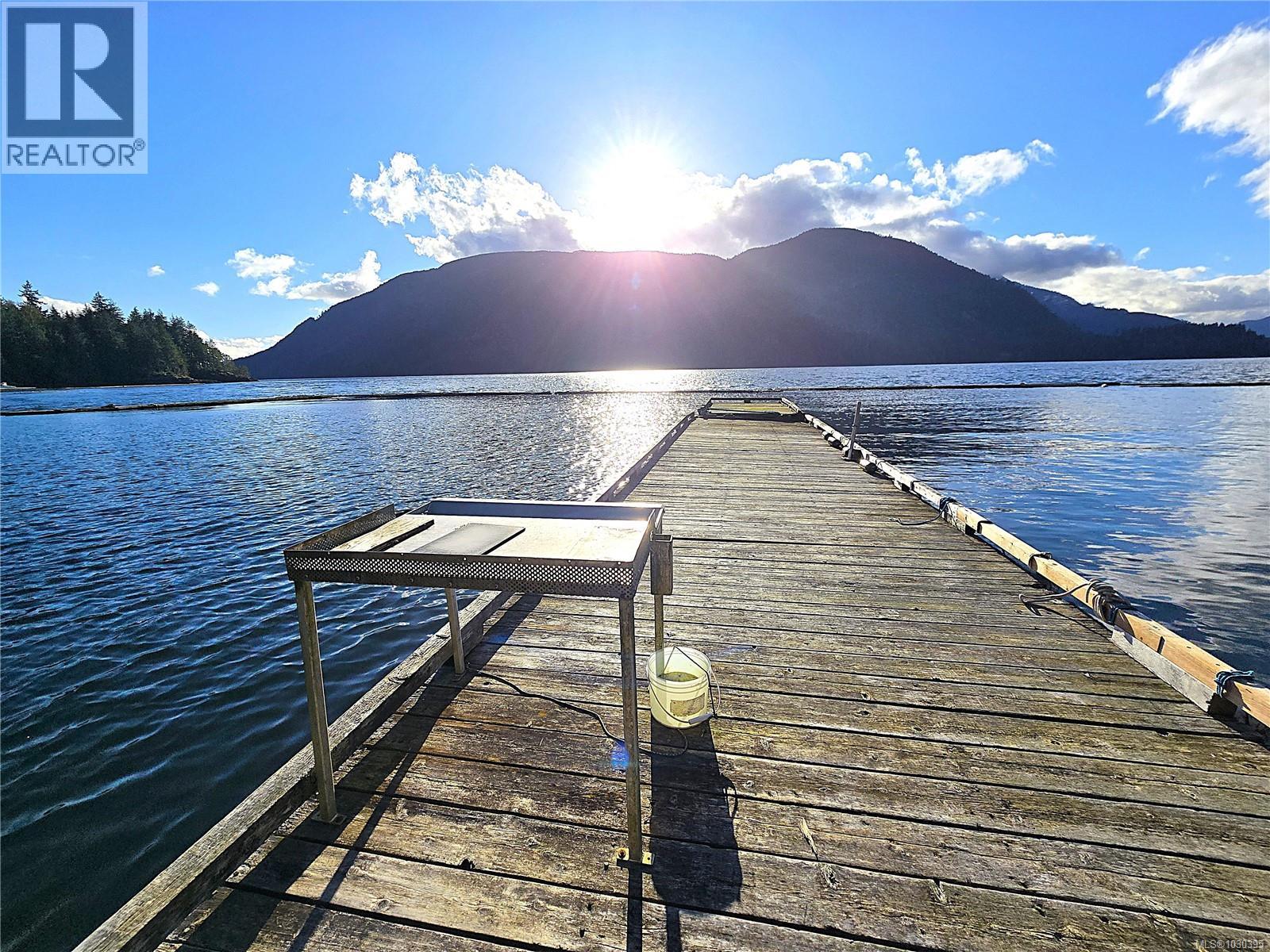 5 Headquarters Bay, Port Alberni