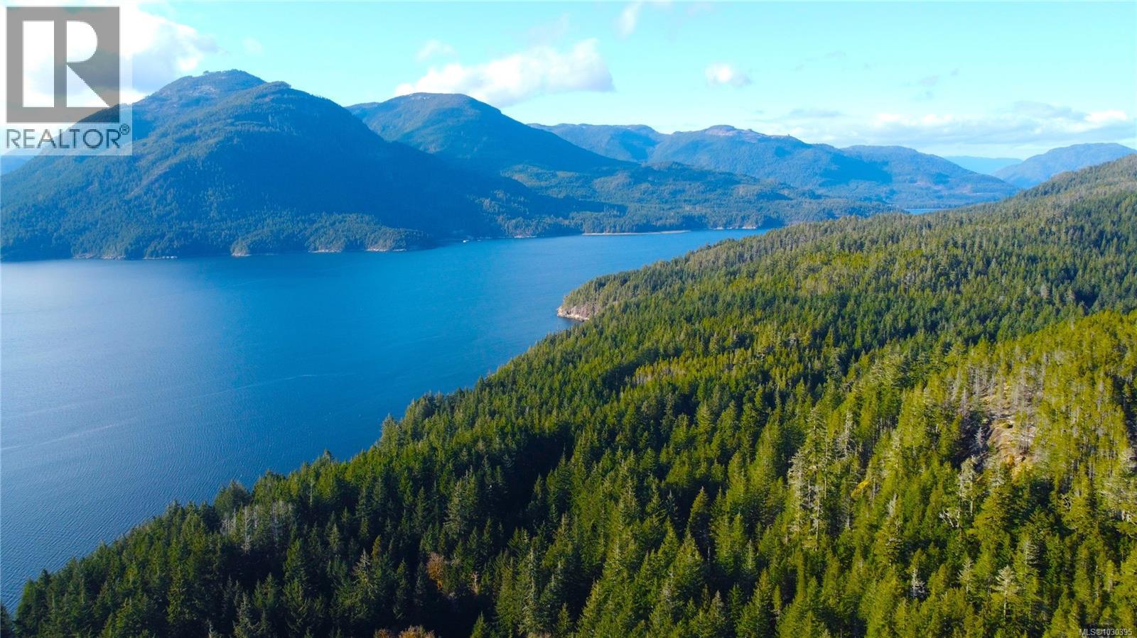 5 Headquarters Bay, Port Alberni