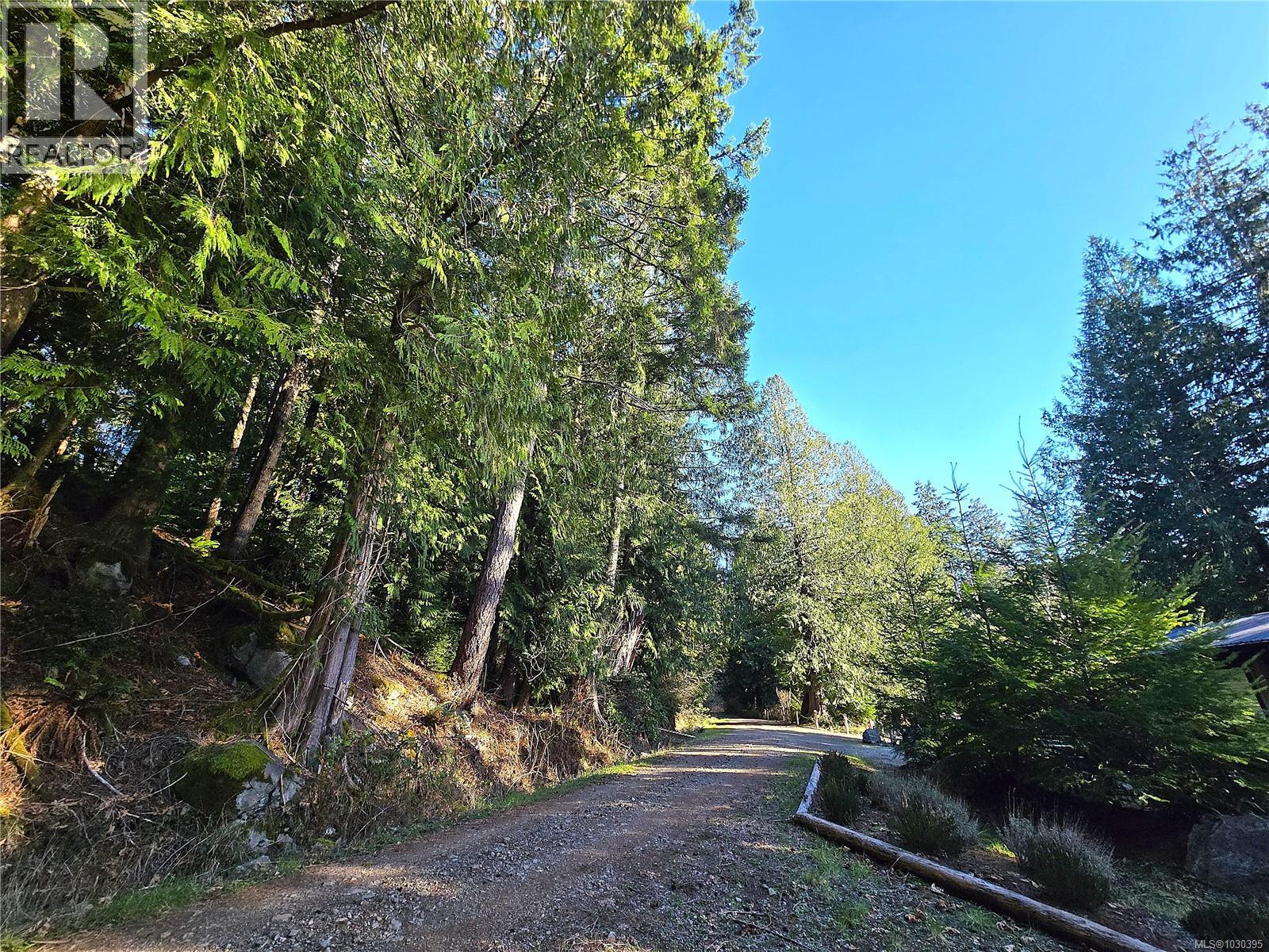 5 Headquarters Bay, Port Alberni