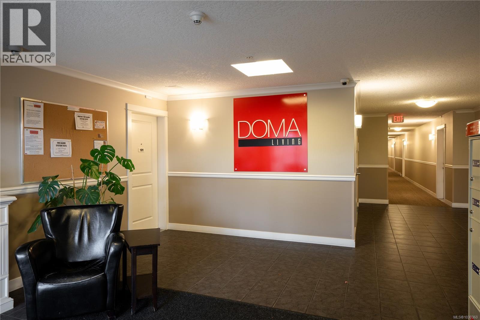 #213 938 DUNFORD AVE - 20