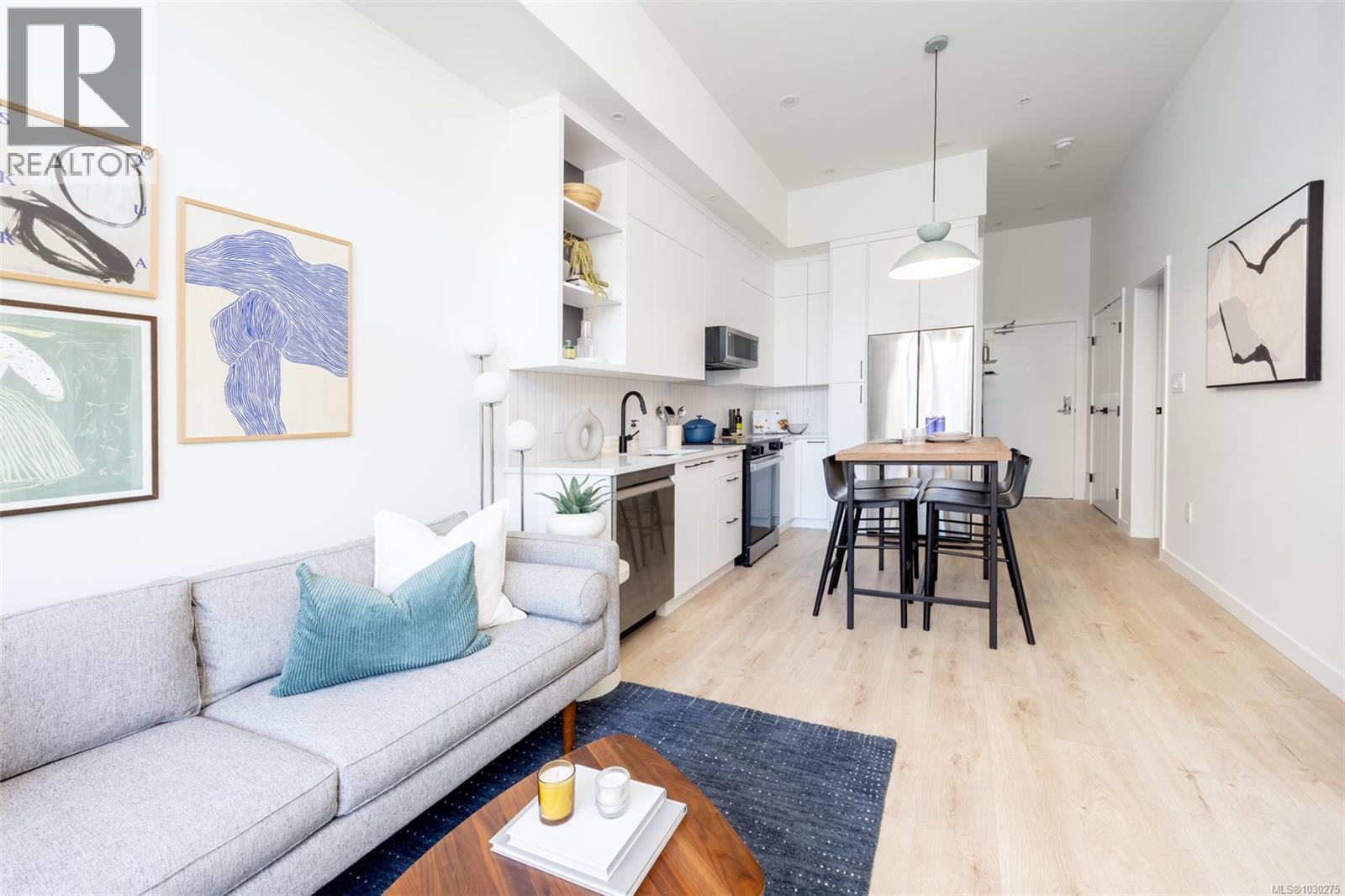 217 1075 Tillicum Road, Esquimalt