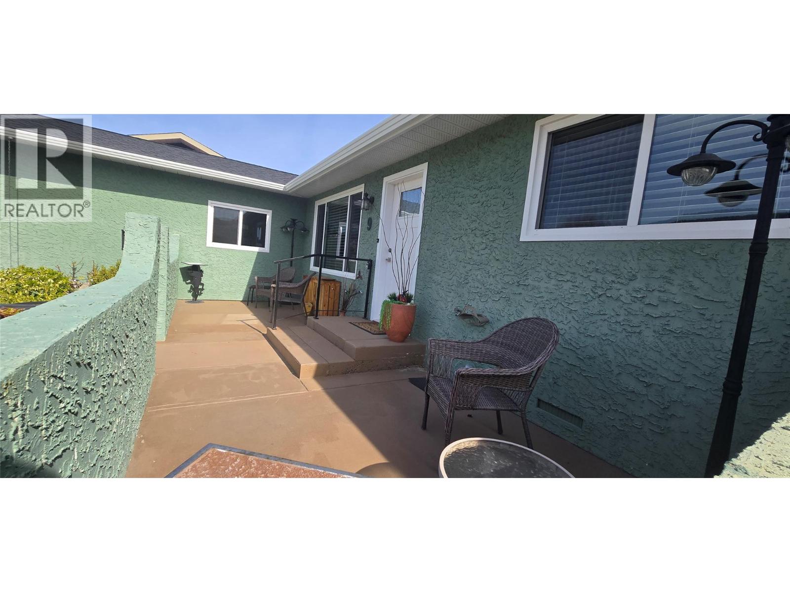 9 Santa Rosa Place, Osoyoos