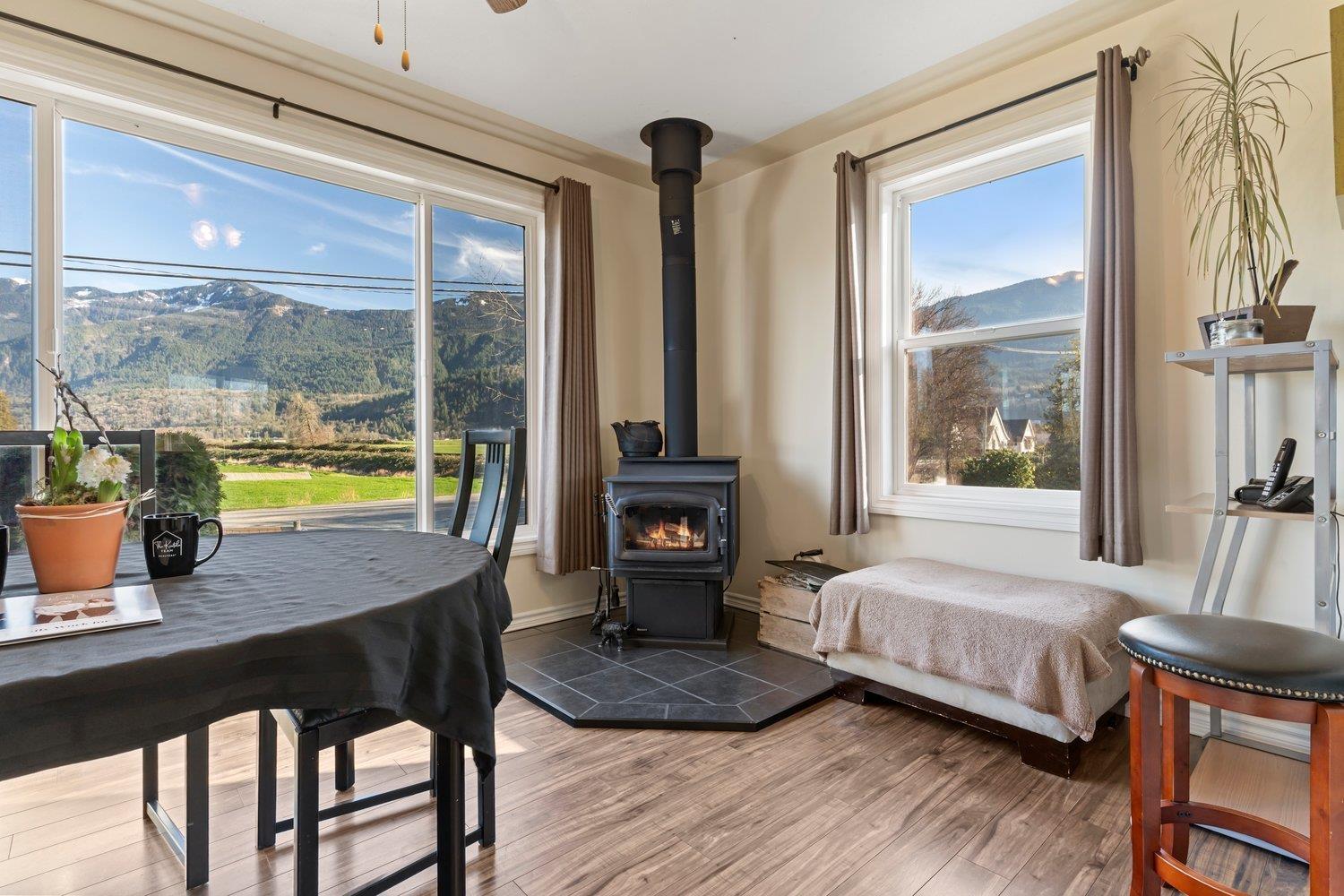 9227 ANNIS ROAD, East Chilliwack, Rosedale